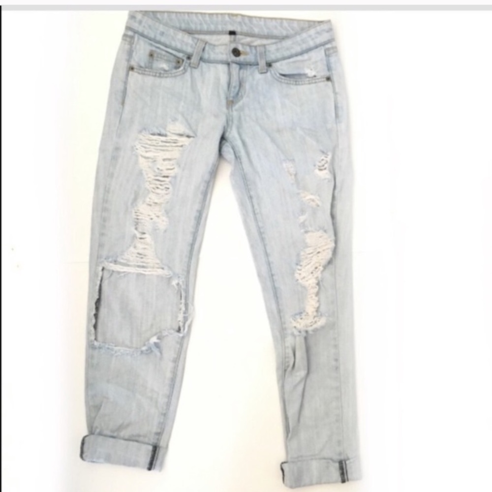 Carmar distressed boyfriend jeans